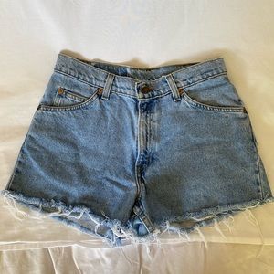 Vintage Levi’s Jean Shorts